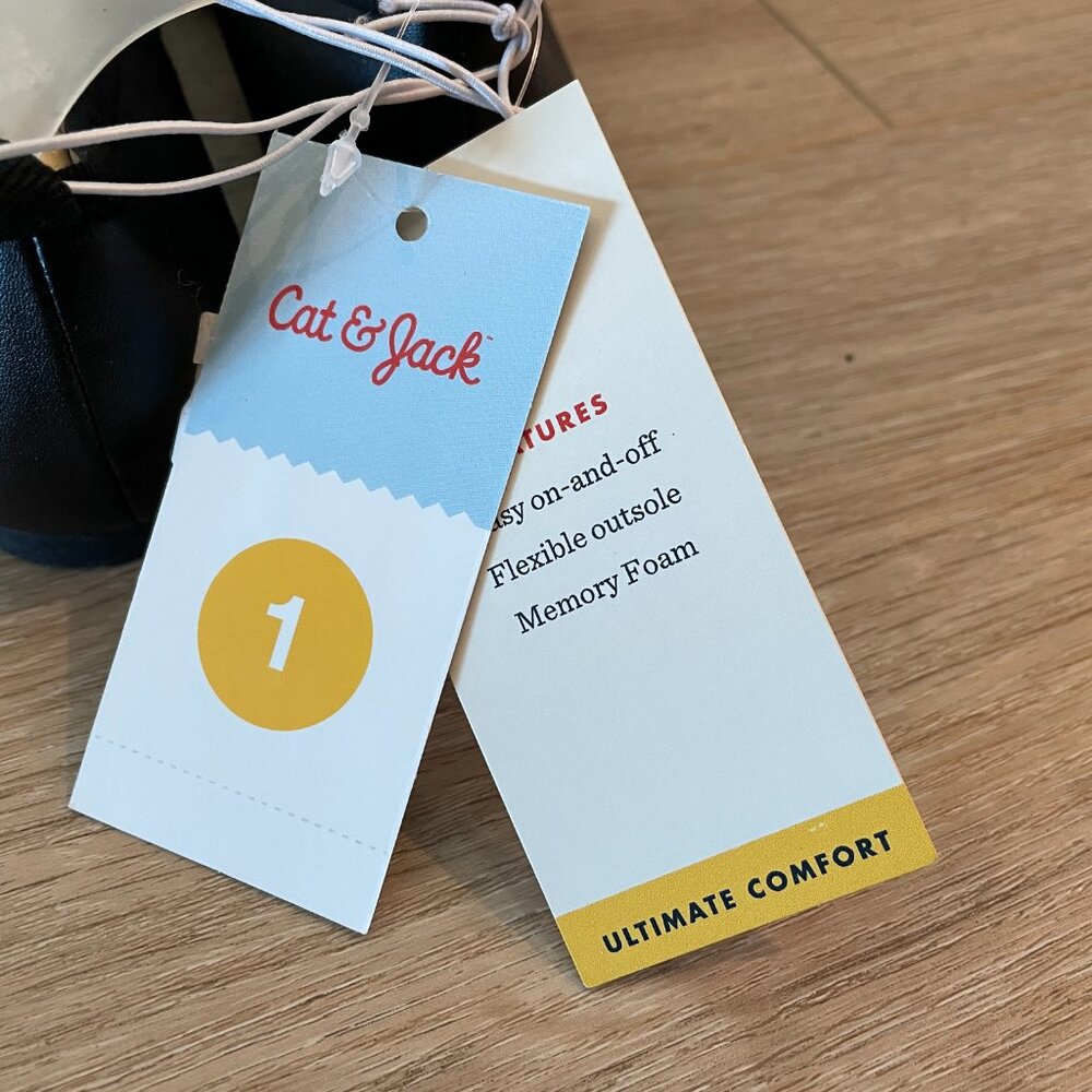 CAT & JACK || Girls Dress Shoe Black Slip On - BRAND NEW - Size 1 - Picture 3 of 3